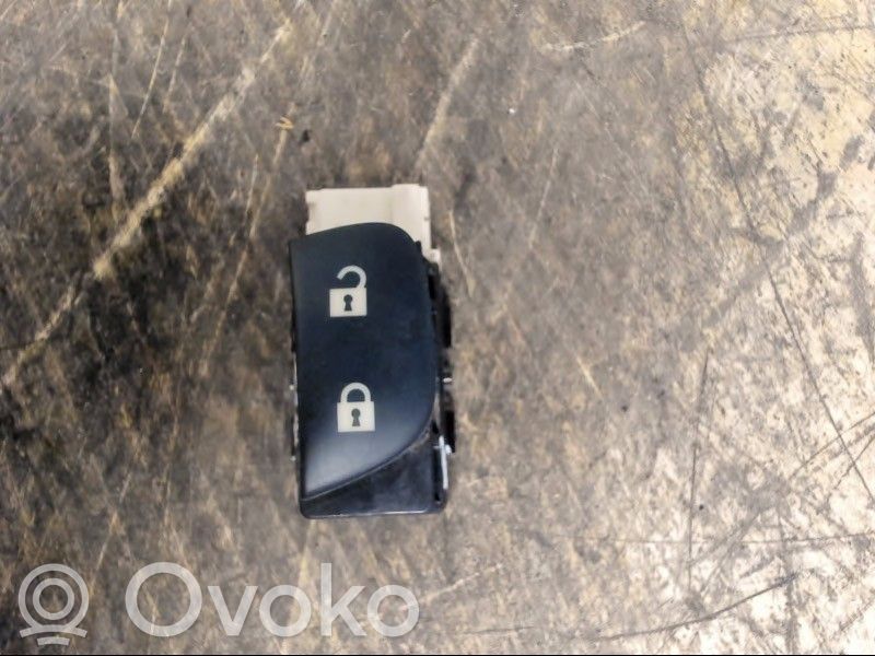 Central locking switch button   12786136,12786136