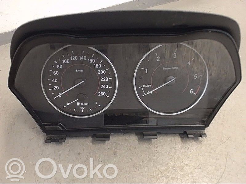 BMW 1 F20 F21 Licznik / Prędkościomierz 