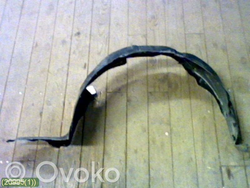Mazda 323 Подкрылок 