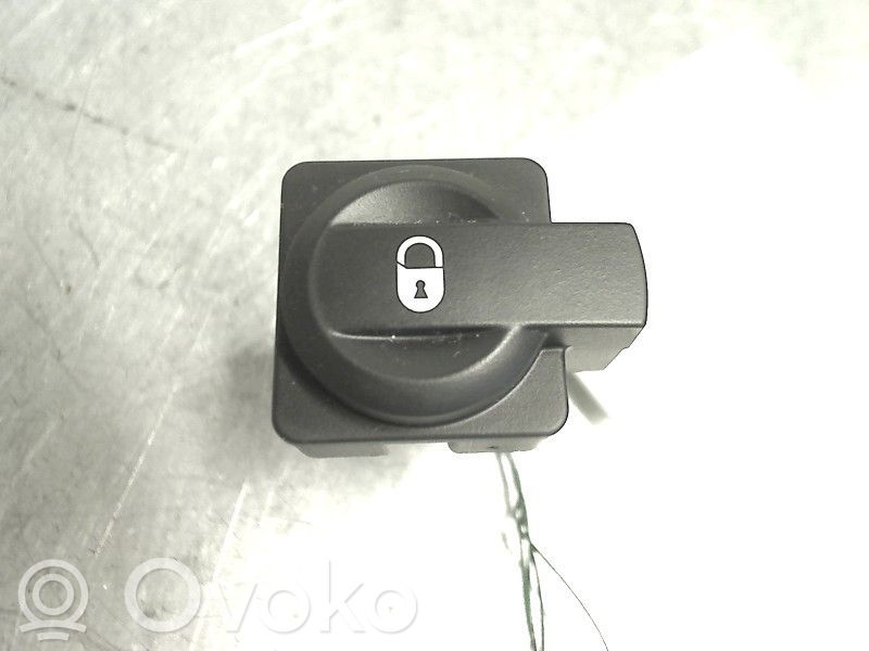 Citroen C4 I Central locking switch button 