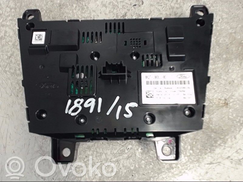 Ford Transit Unidad delantera de radio/CD/DVD/GPS 