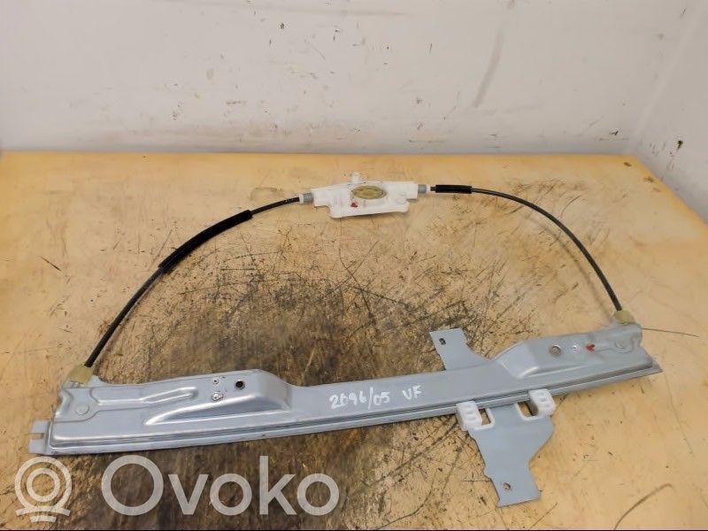 Citroen C4 I Meccanismo di sollevamento del finestrino anteriore senza motorino 