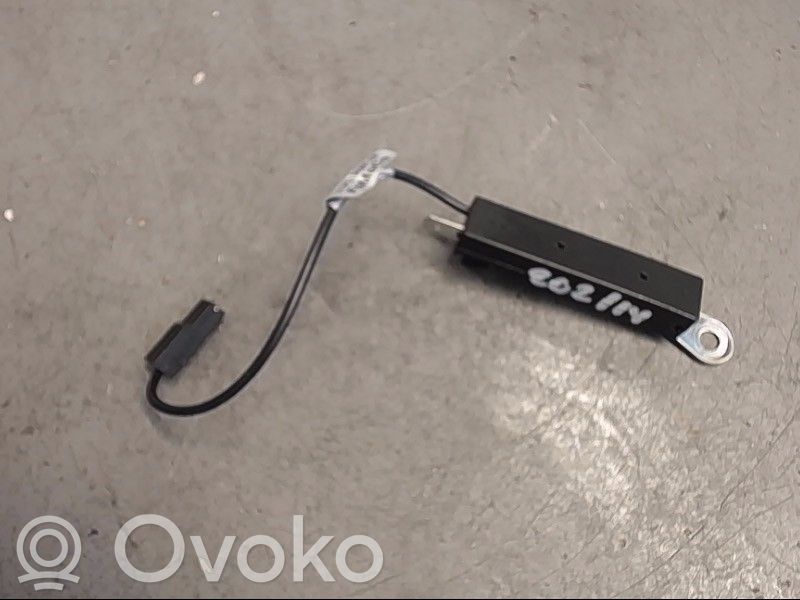 Antenos stiprintuvas   1694153,7CP118K891AA