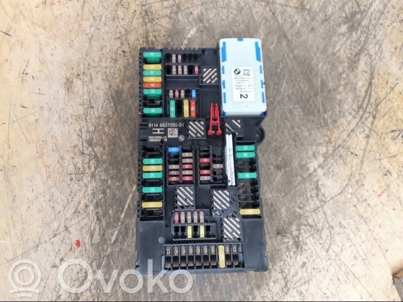BMW 5 G30 G31 G38 Sulakemoduuli 