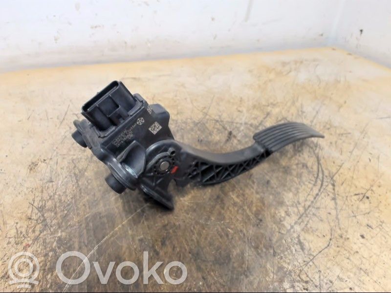 Fiat Freemont Accelerator throttle pedal 
