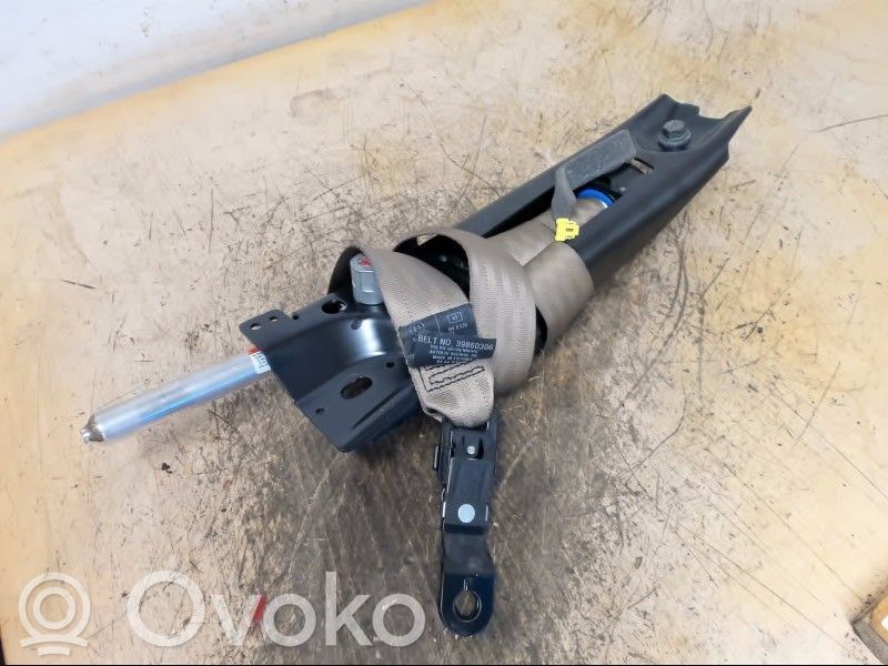 Volvo V70 Cinturón delantero 