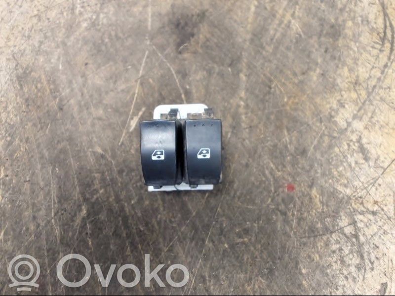 Renault Clio II Interruptor del elevalunas eléctrico 
