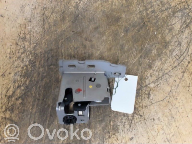 Ford Transit Takaoven lukko 