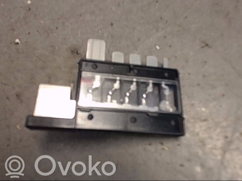 Sulakemoduuli   1898009611,1898009611