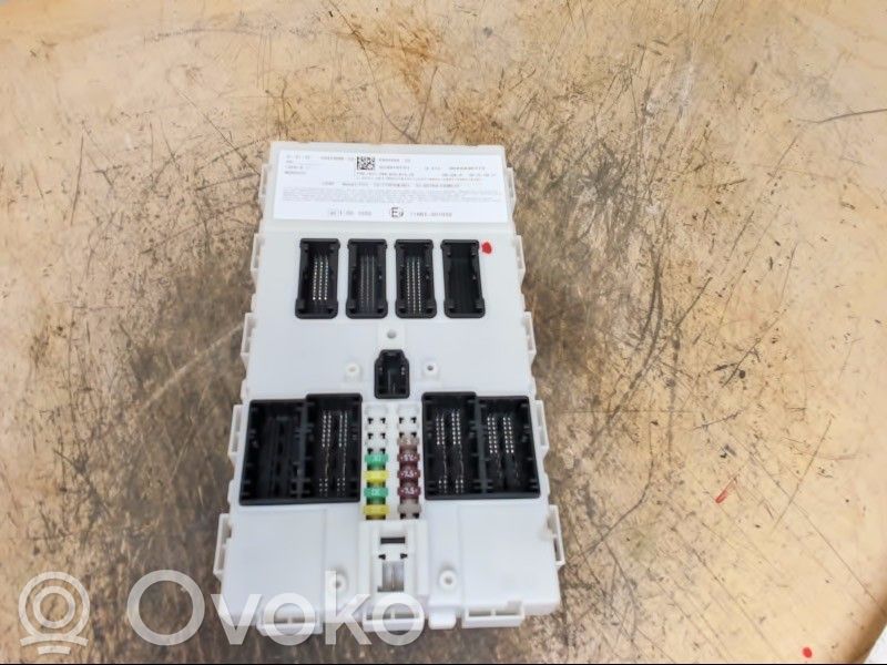 BMW 3 F30 F35 F31 Modul confort