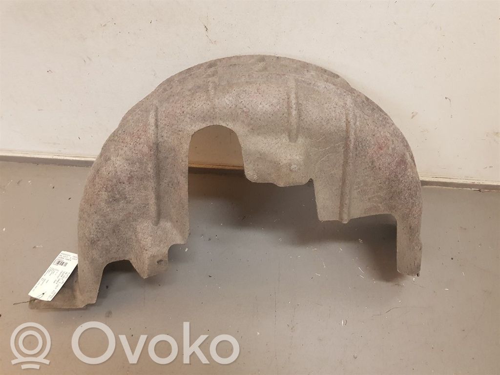 Volkswagen Golf VII Nadkole przednie 