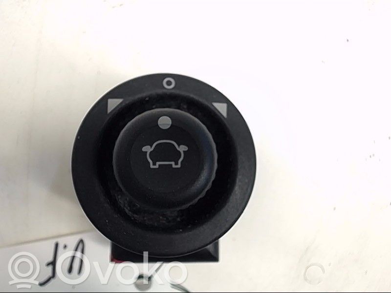 Wing mirror switch   1782898,CA6T17B676AA