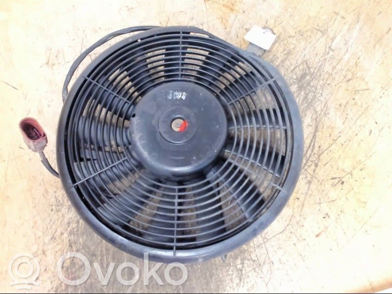 Audi A6 Allroad C5 Elektrisks radiatoru ventilators 