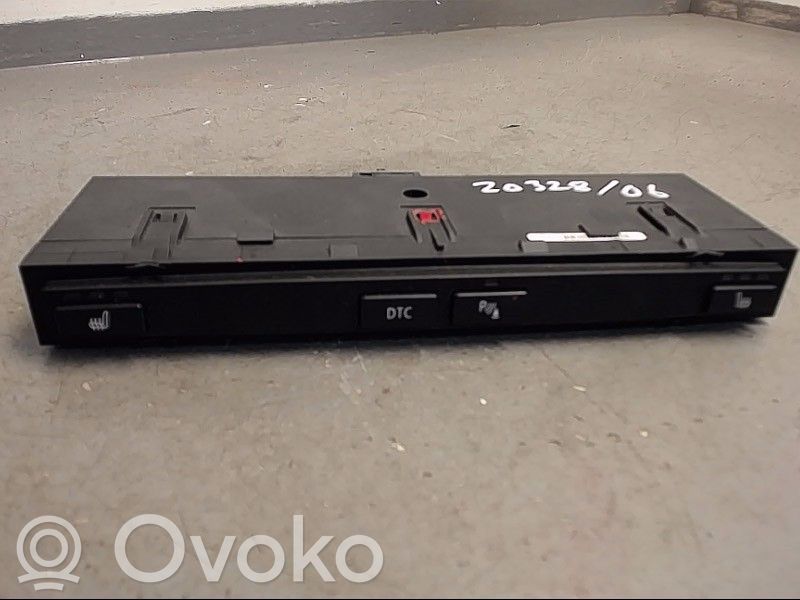 BMW 5 E60 E61 Seat heating switch 