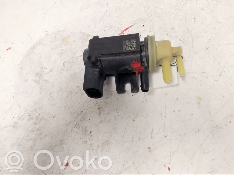 Supapă vacuum   1K0906627B,4011464A,1K0906627B