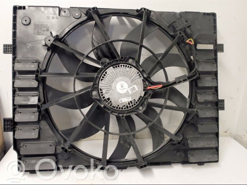 Elektryczny wentylator chłodnicy   95810606120,C26628100,7P5121203
