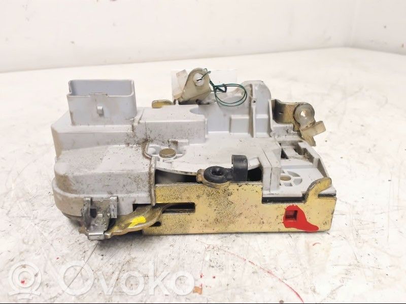 Etuoven lukko   9136J4