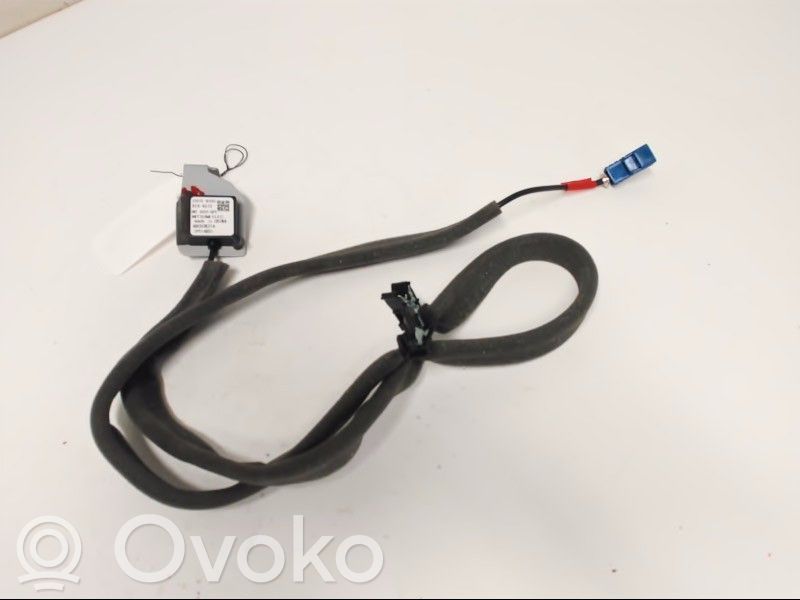 Nissan Qashqai Antena radiowa 