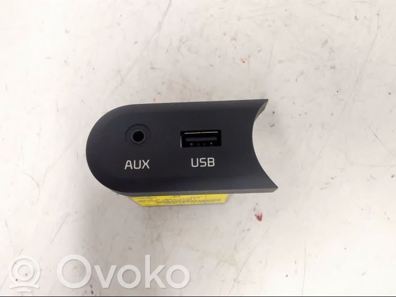 Enchufe conector USB   96120A2100,96120A2100