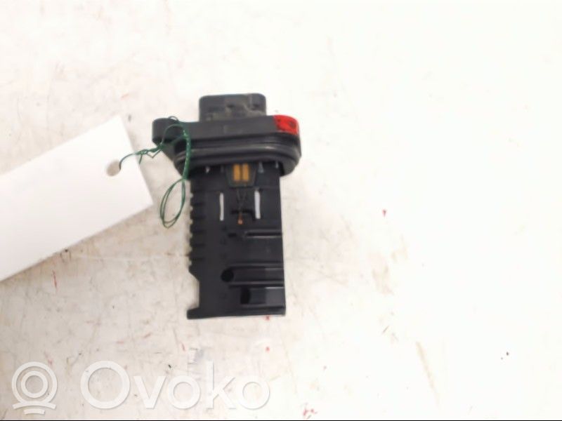 BMW X3 F25 Ilmamassan virtausanturi 