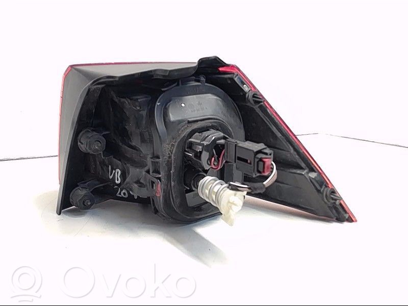 Volkswagen Golf VII Lampa tylna