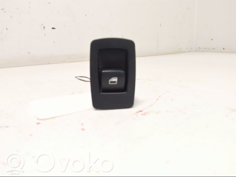 Electric window control switch   61316945874,15939900,6945874