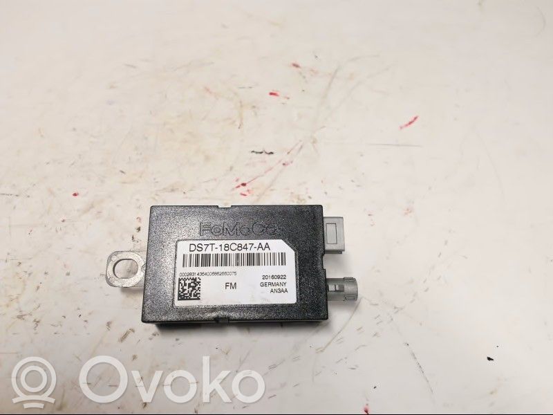 Antenos stiprintuvas   1799598,DS7T18C847AA
