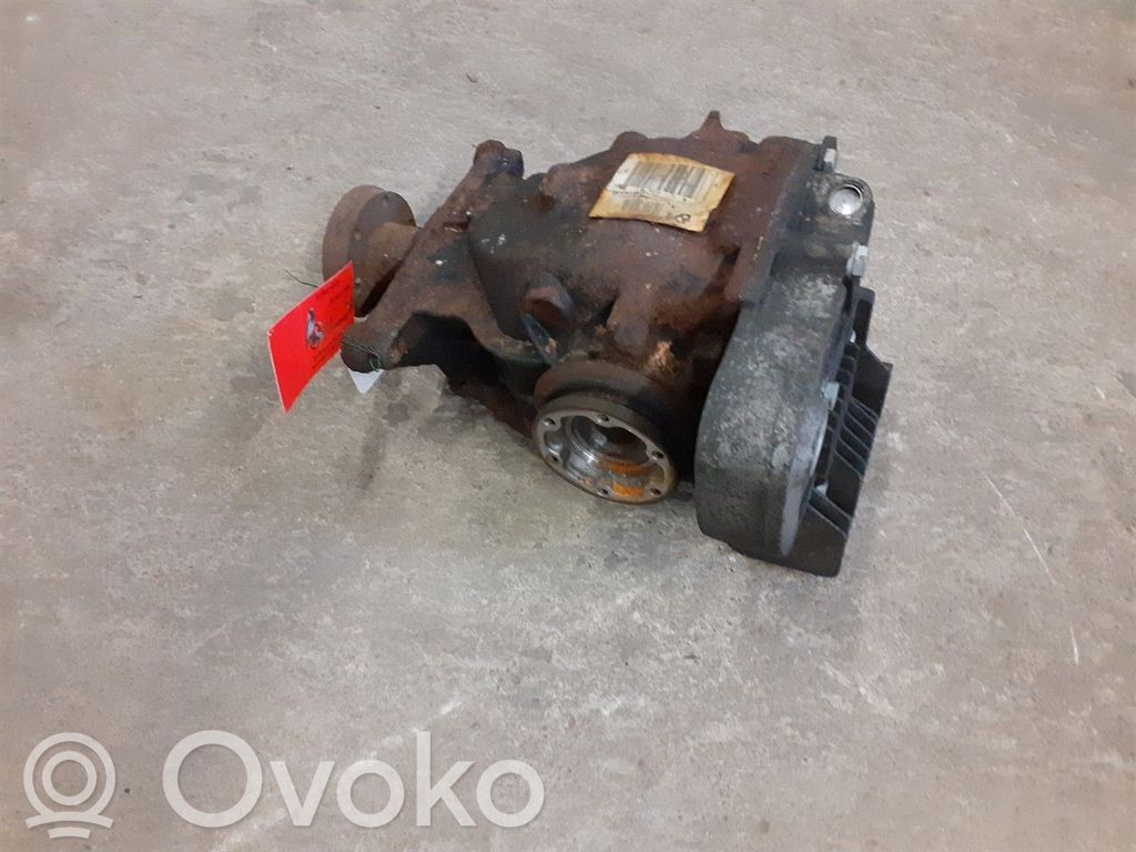 BMW 5 E60 E61 Galinis reduktorius 