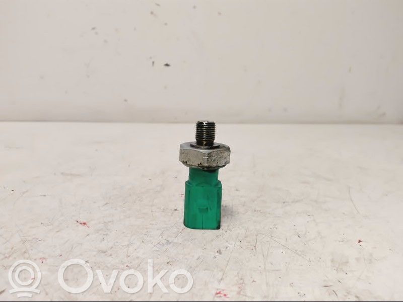 Volkswagen Caddy Sensore di pressione dell’olio 