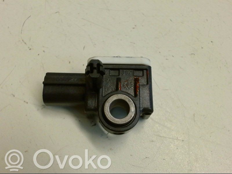 Ford Mondeo MK V Oro pagalvių smūgio daviklis 