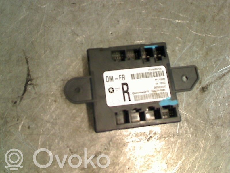 Unidad de control/módulo de la puerta   TLX2I354100DBA,P05026612AI