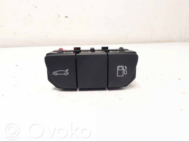 Tailgate/boot open switch button   6490TE,3384420100,96661584XT