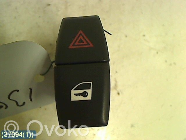 BMW 5 E60 E61 Botón interruptor de luz de peligro 