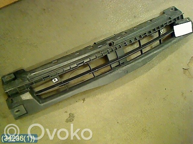 Absorber zderzaka przedniego   620300102R,MONTBAKOMGRILL