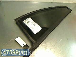 Ventanilla de ventilación de la puerta trasera   30799350