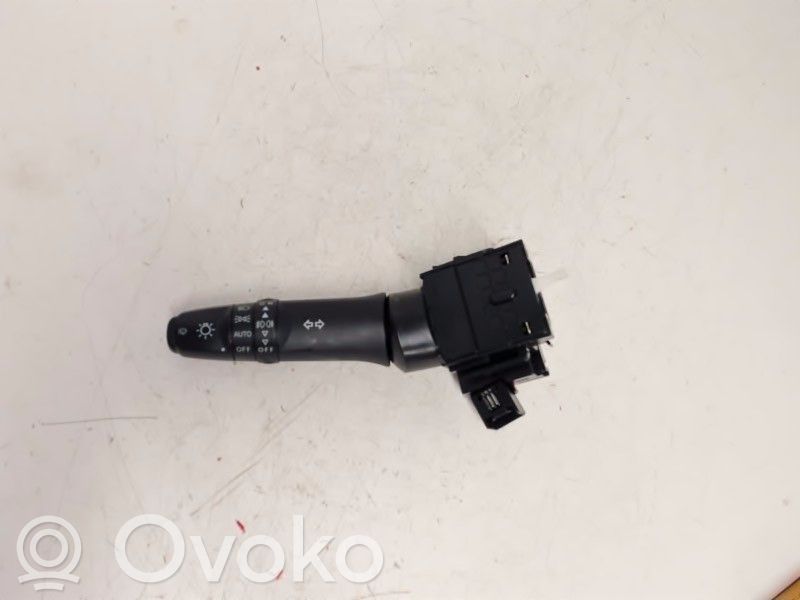 Mitsubishi Outlander Manetă semnalizator 