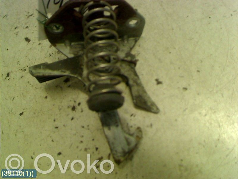 Volvo V70 Engine bonnet/hood lock/latch loop/hook 