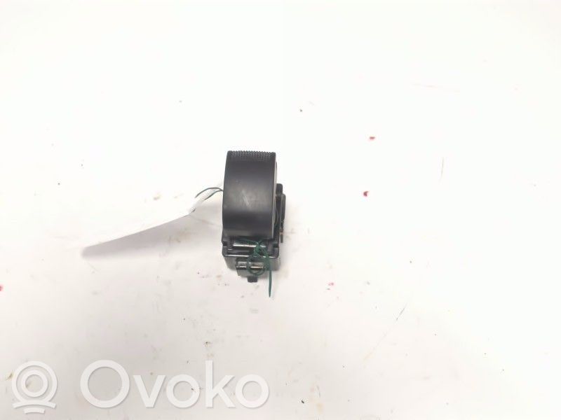 Isuzu D-Max Electric window control switch 