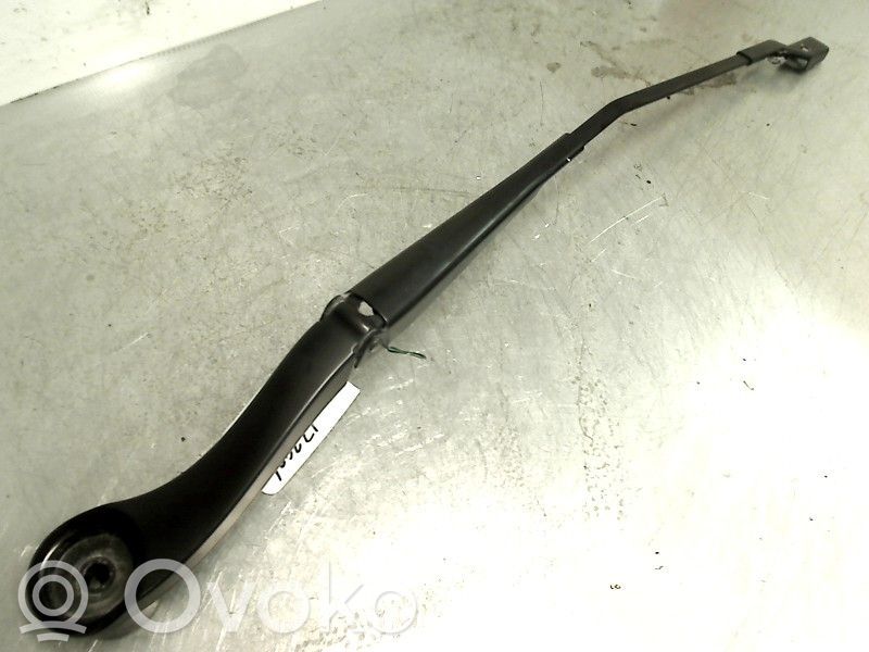 Ford Transit Custom Front wiper blade arm 