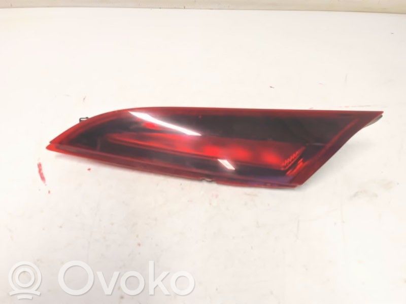 Opel Insignia A Takaluukun takavalot 