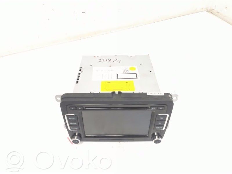 Volkswagen PASSAT B7 Unitate principală radio/CD/DVD/GPS 