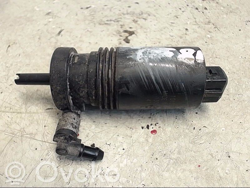 Volvo V70 Headlight washer pump 