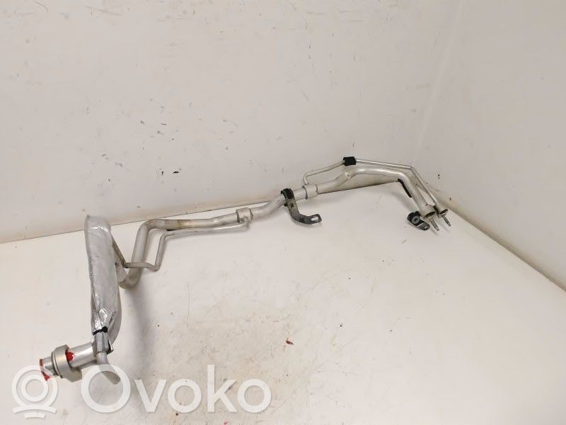 Ford Mondeo MK V Ilmastointilaitteen putki (A/C) 