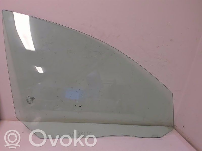 Volvo S80 Front door window glass four-door 