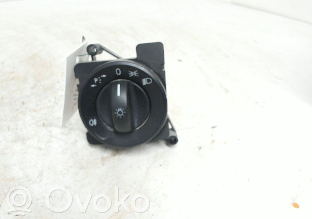 Volkswagen Crafter Interruptor de luz 