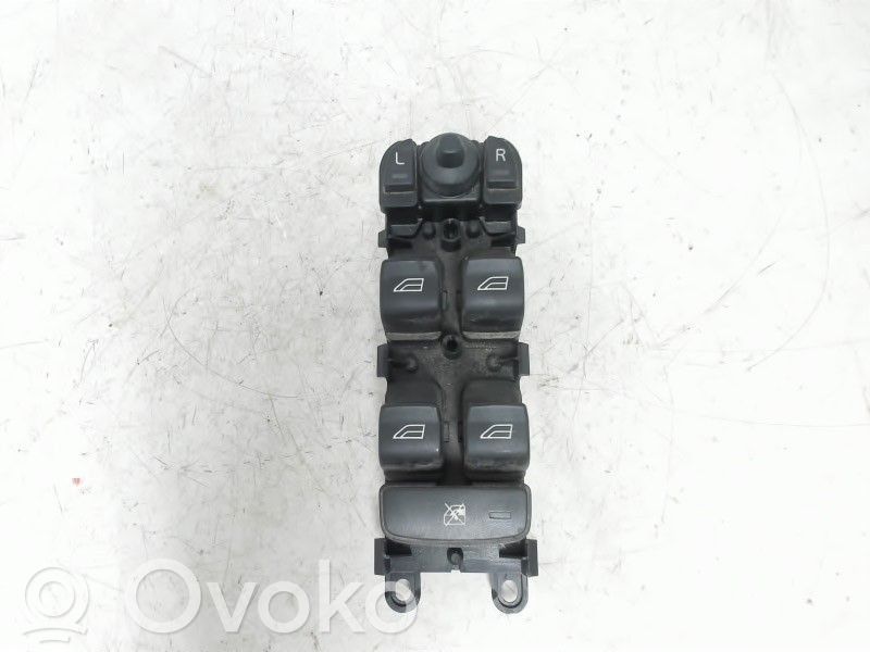 Electric window control switch   30773382,3451200,30773382