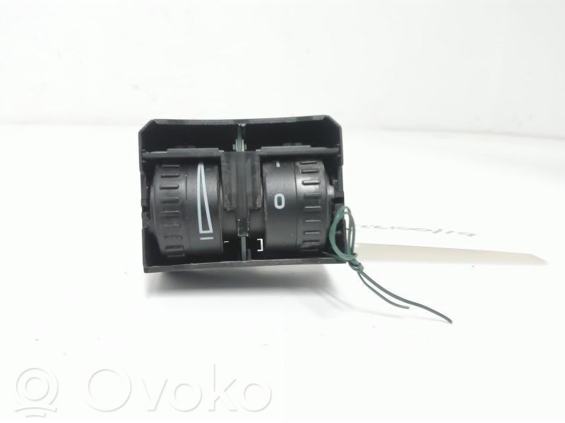 Panel lighting control switch   2K0941333D,2K0941333D