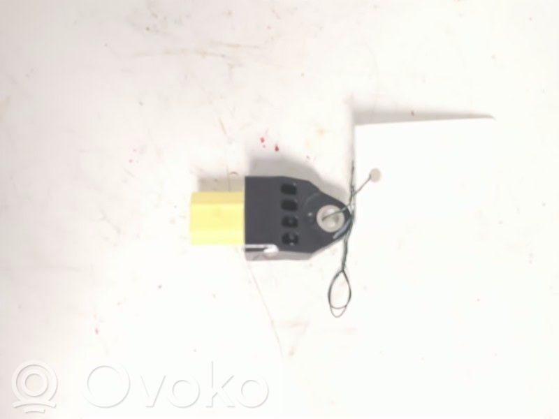 Subaru Legacy Senzor impact/declanșare airbag 
