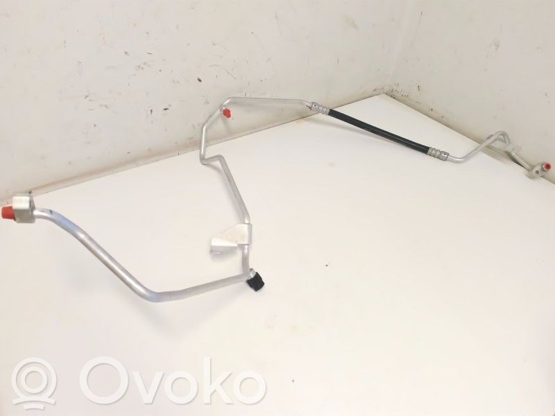 Iveco Daily 6th gen Ilmastointilaitteen putki (A/C) 