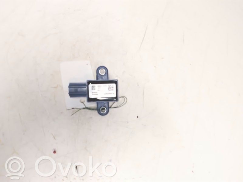 Sensor impacto/accidente para activar Airbag   95920D4050,5WK68035,95920D4050